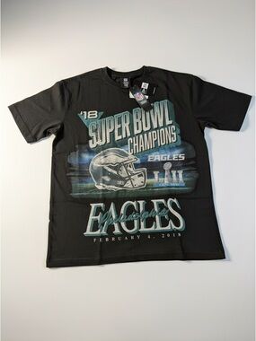 NFL Philadelphia Eagles '18 Super Bowl Champions Graphic Tee Men’s Size M